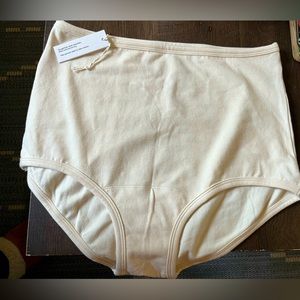 Arq undies brand new! Never worn with tags (2 pairs available)